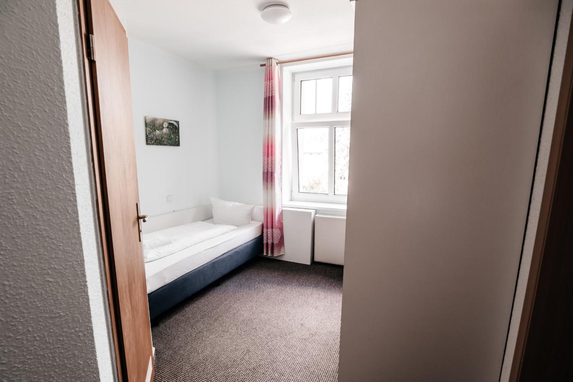 Hotel Am Fluss Heidesee Exterior photo