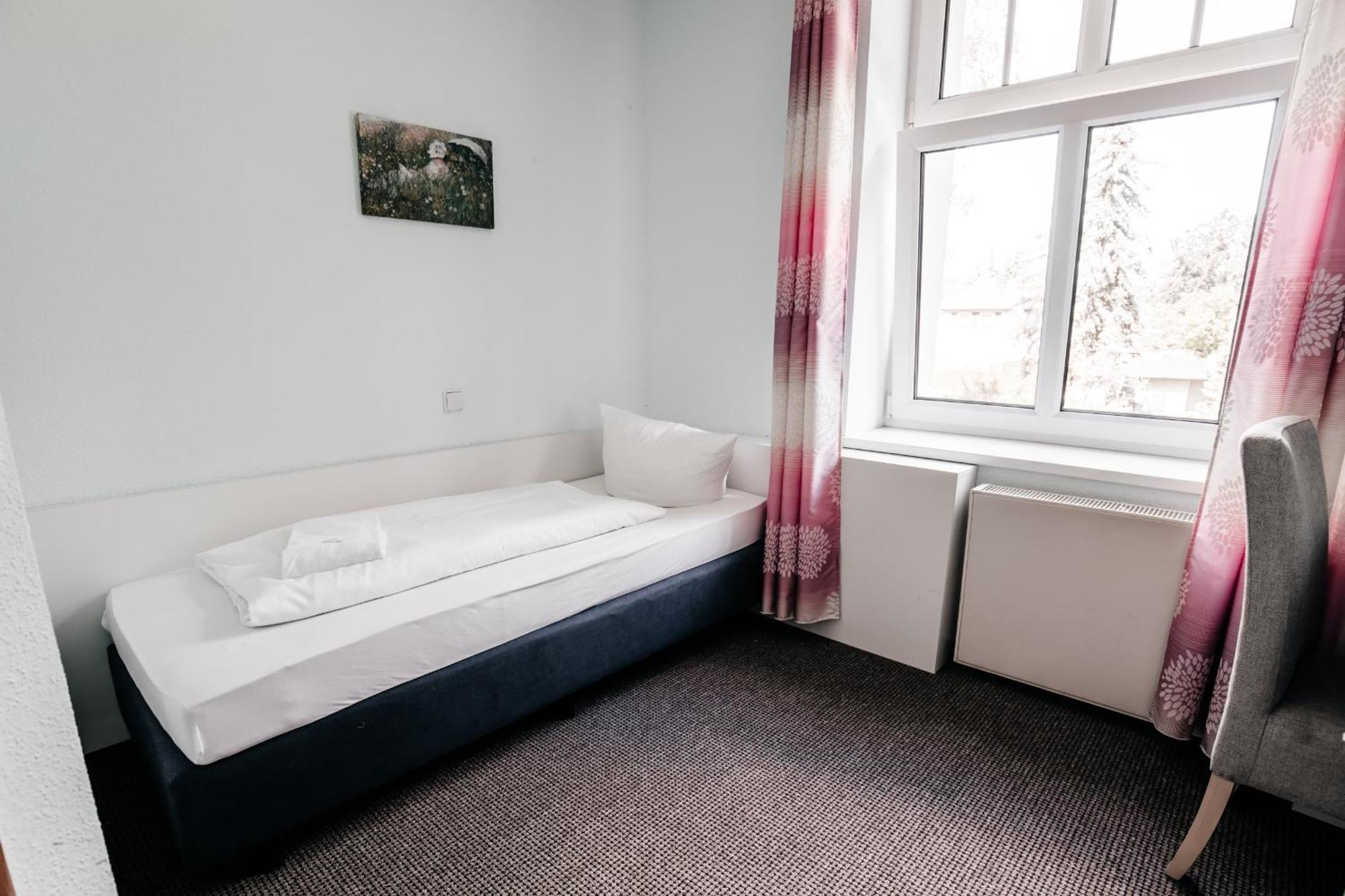 Hotel Am Fluss Heidesee Exterior photo