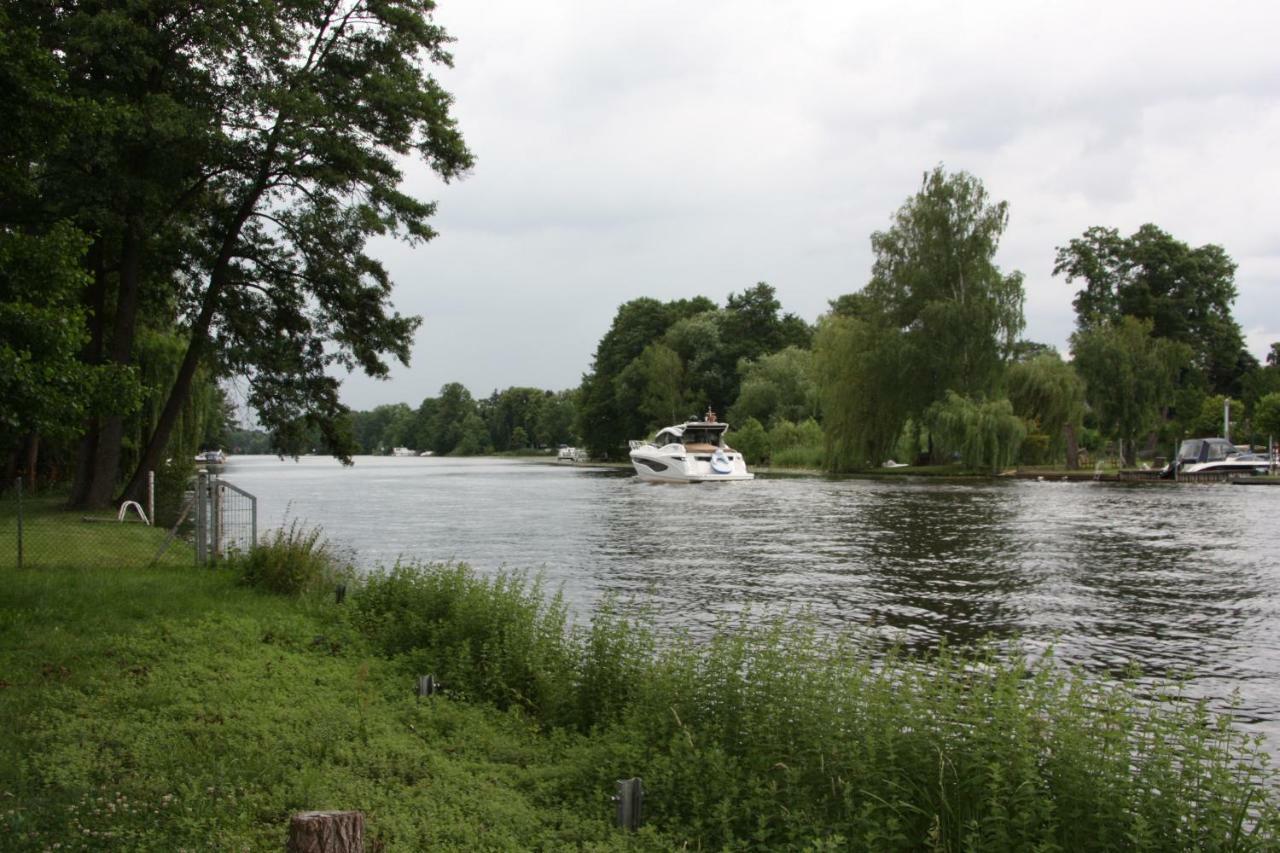Hotel Am Fluss Heidesee Exterior photo